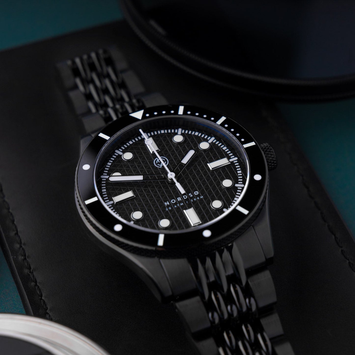 VEYSEN OBSIDIAN™  Automatic Watch